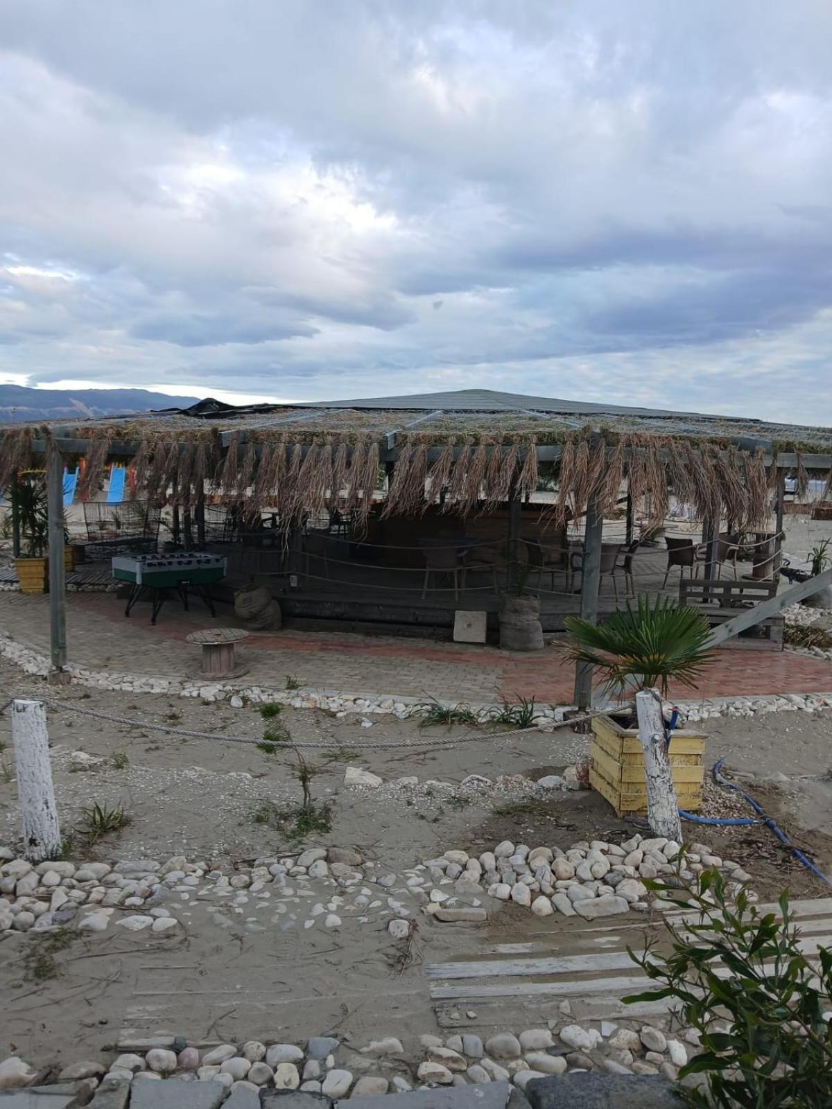 Zulu Beach Tenda Vlorë Buitenkant foto