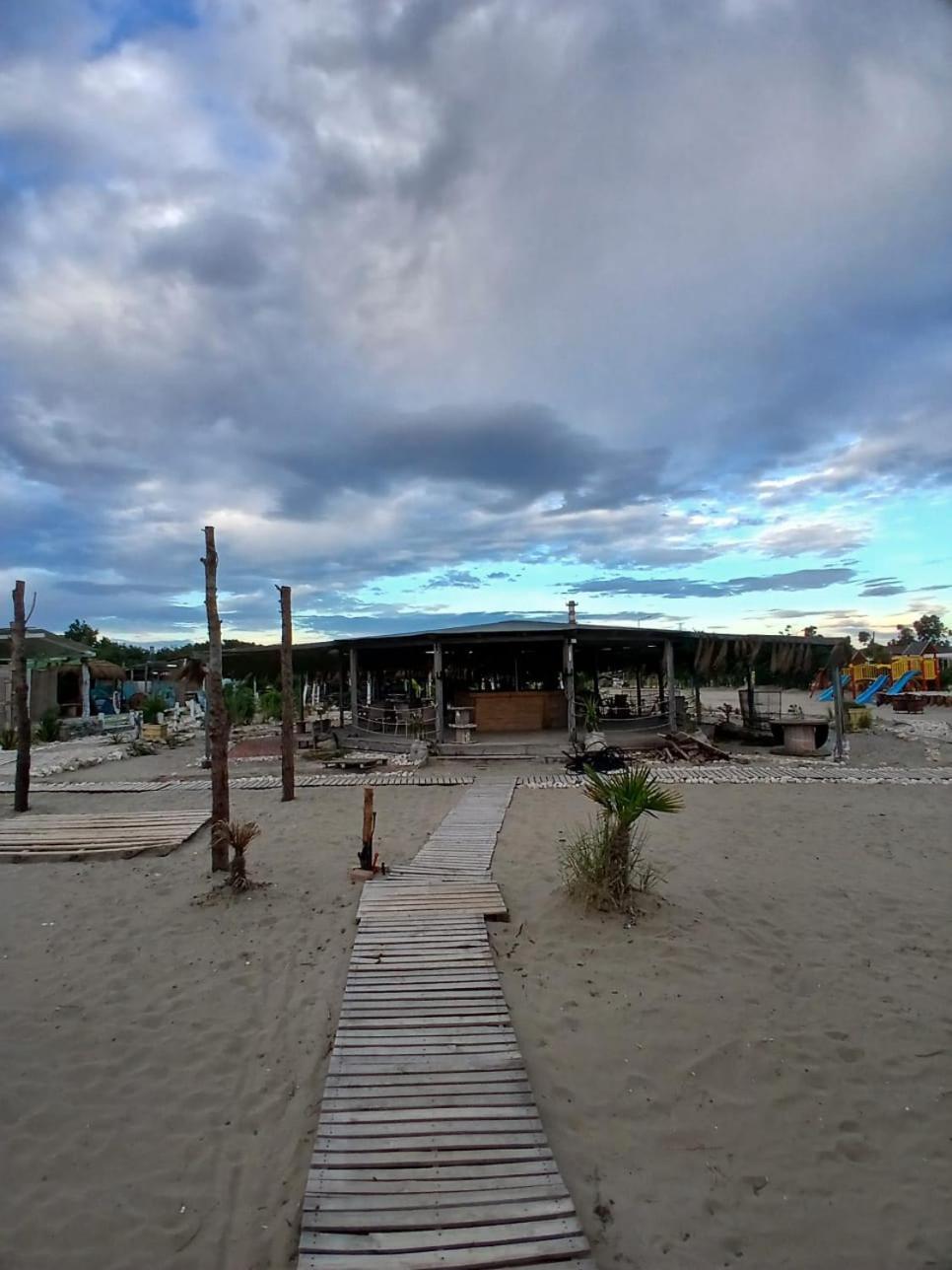 Zulu Beach Tenda Vlorë Buitenkant foto